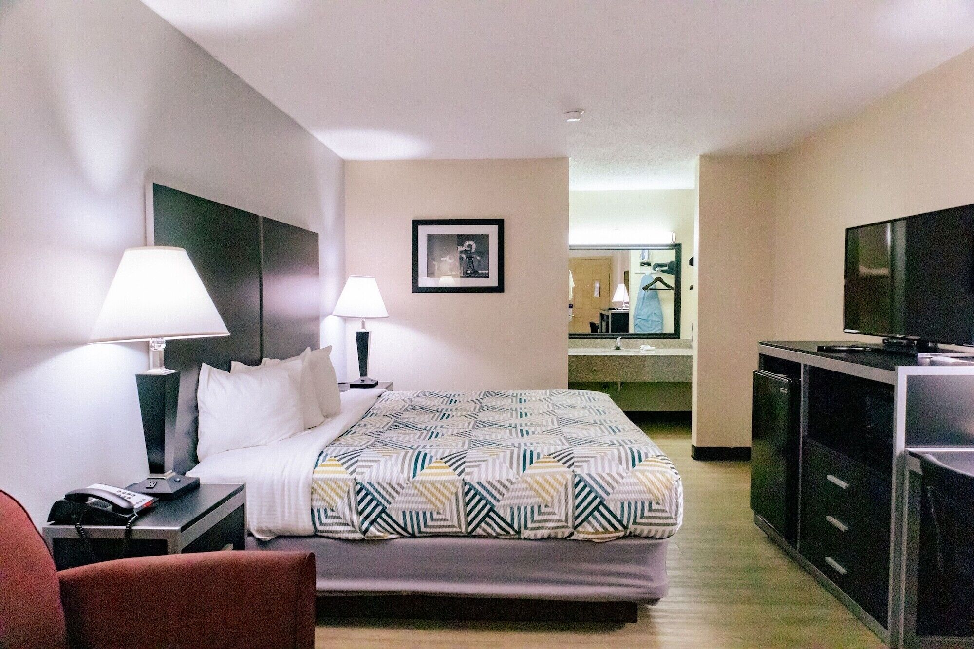 Individuelt innredet, skrivebord og skrivebord for bærbar PC