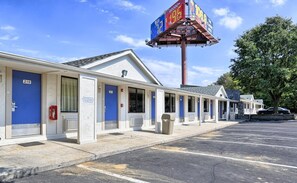 Exterior - Motel 6 Hagerstown, MD (Hagerstown)