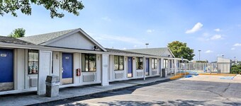 Motel 6 Hagerstown, MD
