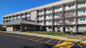 Exterior - Motel 6 Danvers, MA - Boston North (Danvers)