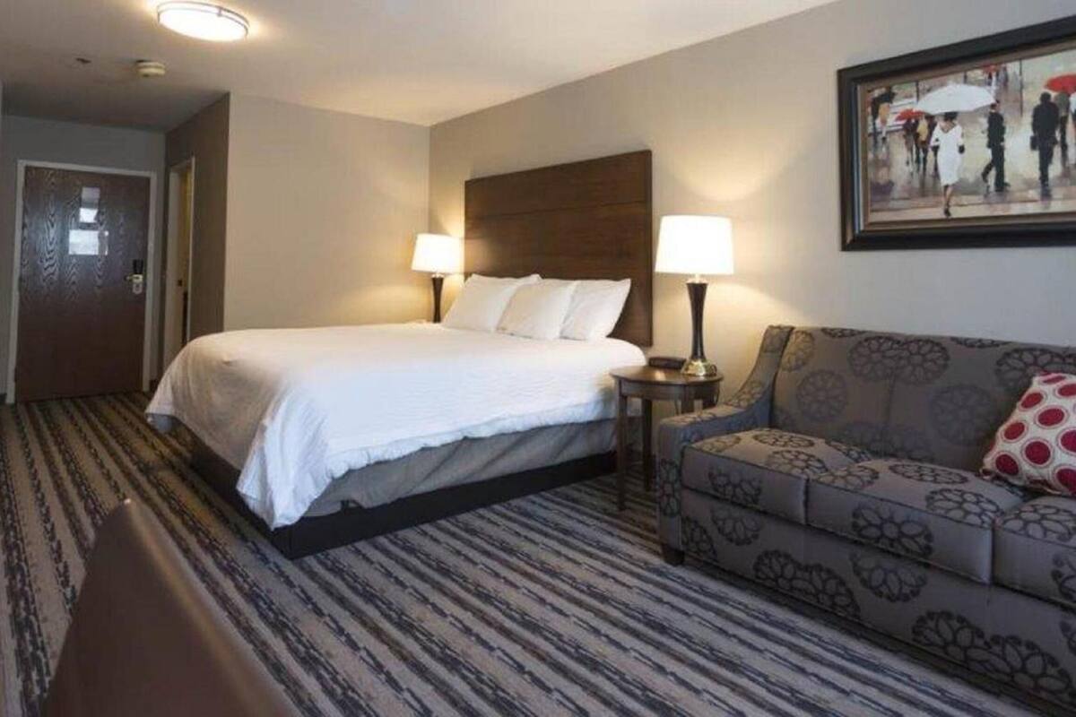 1 bedroom, desk, blackout curtains, free wifi