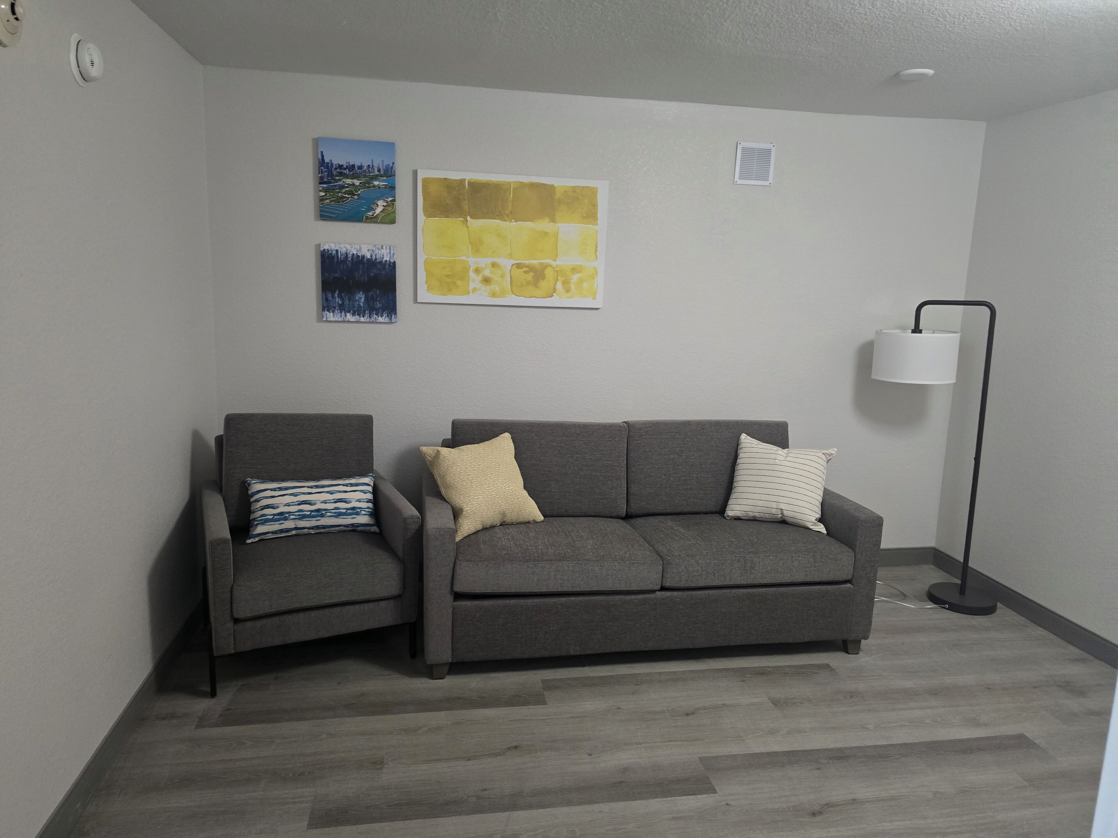 Room, 1 King Bed with Sofa bed, Accessible, Non Smoking | Hypo-allergenic bedding, down comforters, pillowtop beds, desk