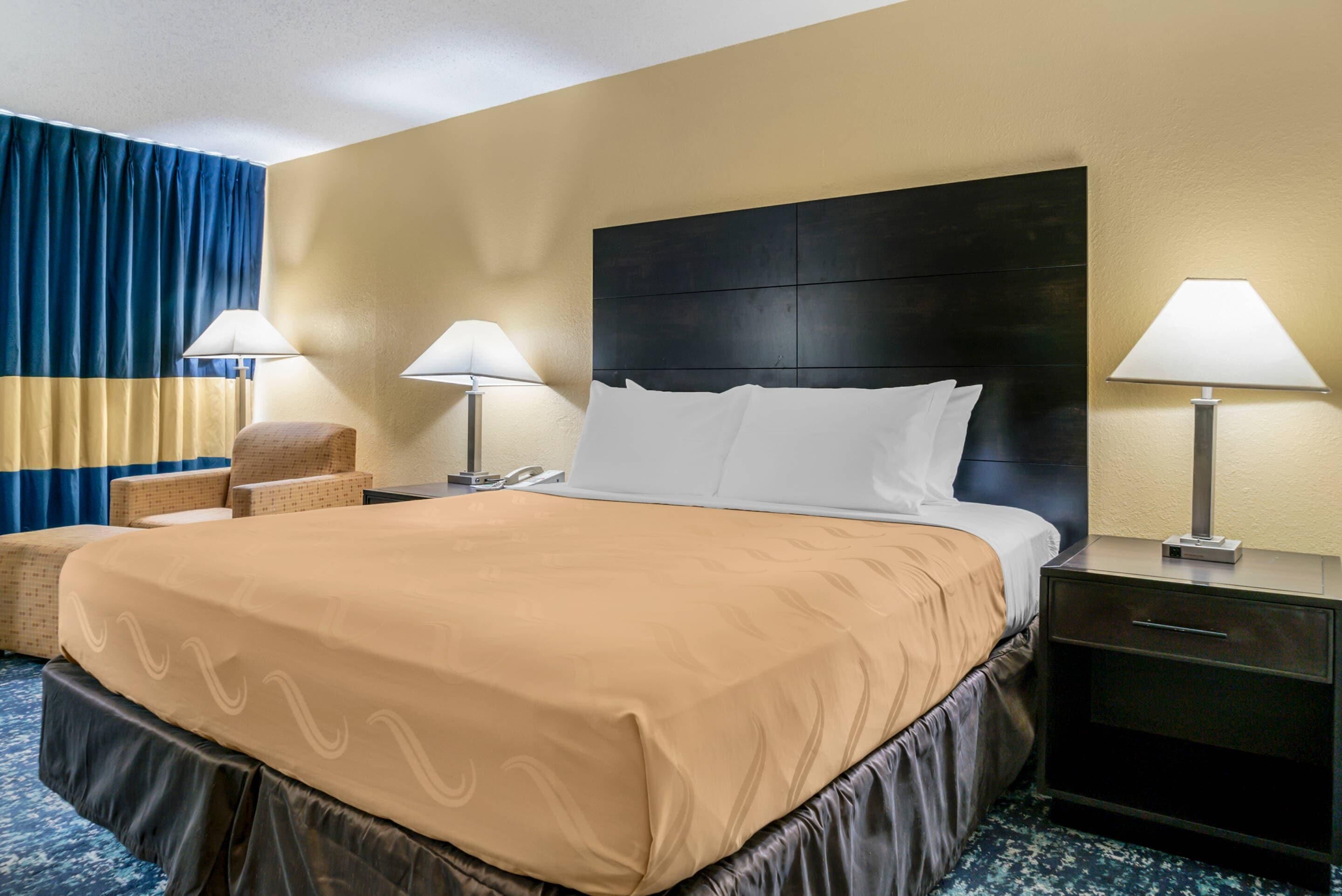 Premium bedding, desk, blackout drapes, soundproofing