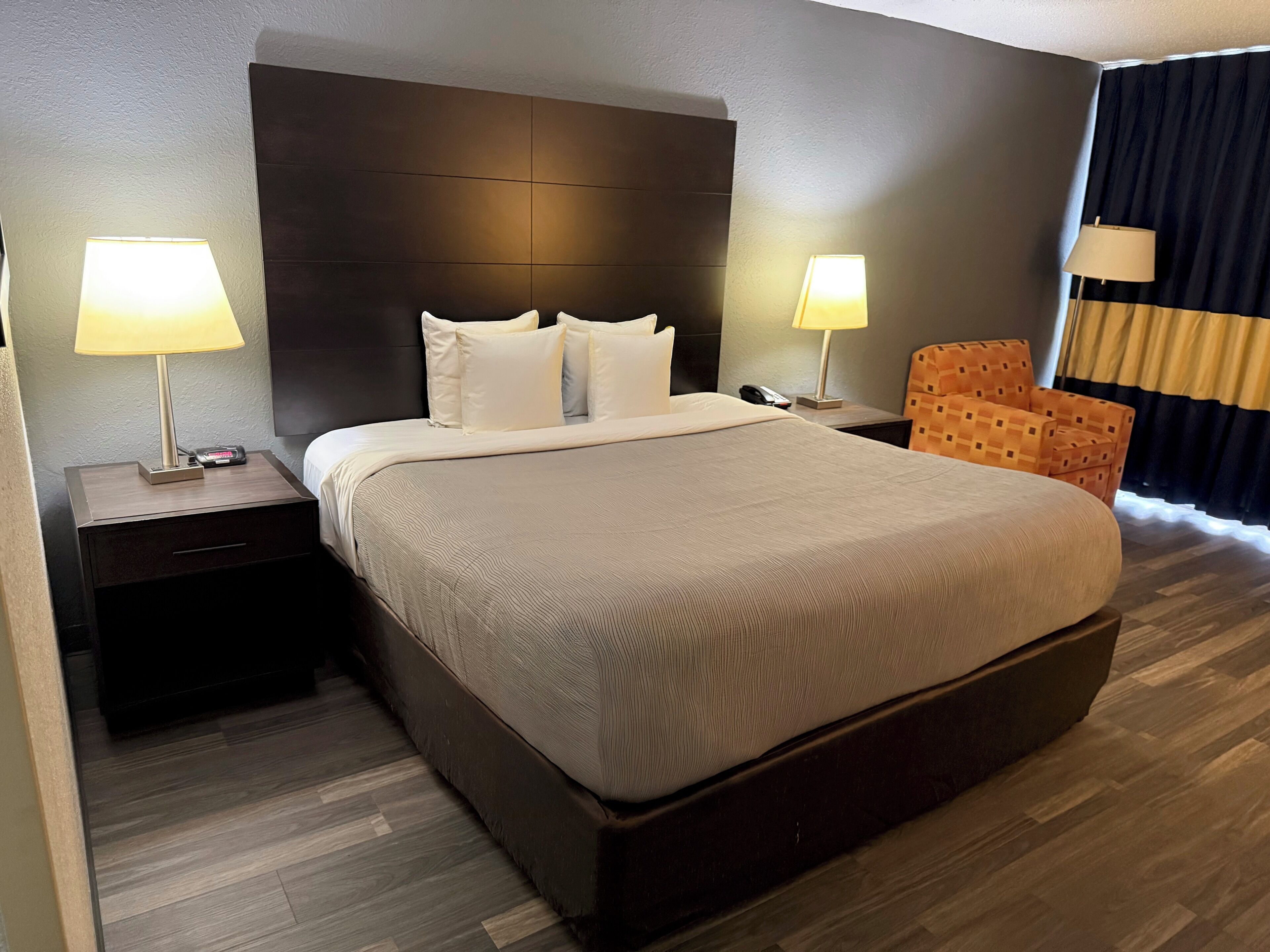 Premium bedding, desk, blackout drapes, soundproofing