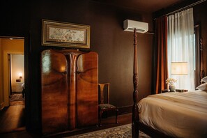 Superior-Suite | Individuell dekoriert, individuell eingerichtet, Bügeleisen/Bügelbrett
