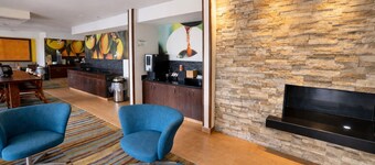 德克薩斯城 I-45 凱富套房飯店  