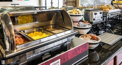 Quality Inn & Suites Towanda