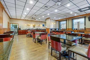 Free daily buffet breakfast