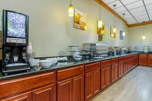 Free daily buffet breakfast