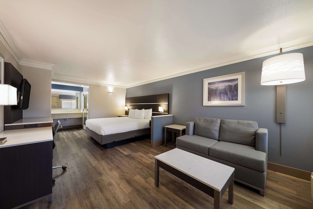Standardzimmer, 1 King-Bett, Nichtraucher, Mikrowelle