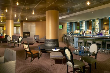 Washington Plaza Hotel - Image 7