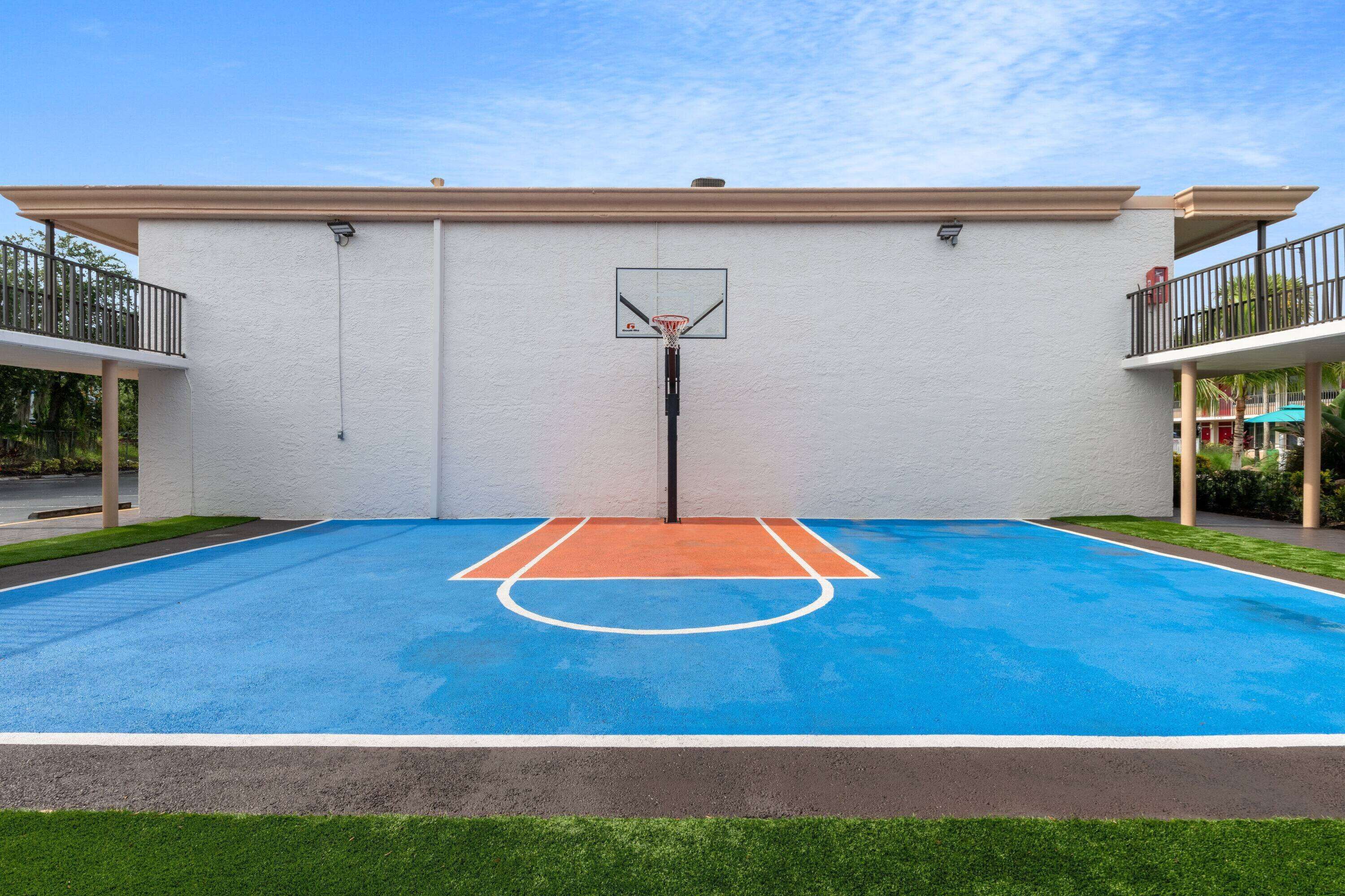 Photo - Ramada by Wyndham Kissimmee Gateway - Free Theme Park Shuttle