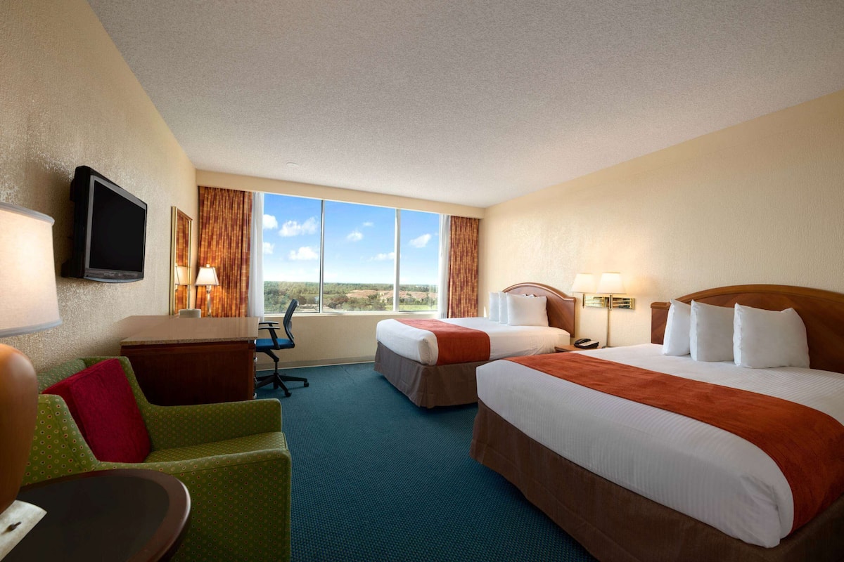 In-room safe, desk, soundproofing, iron/ironing board