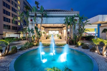 Hotel Exterior at Ramada by Wyndham Kissimmee Gateway