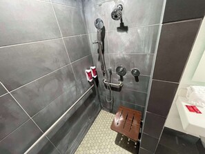 Shower, hair dryer, towels, soap - The Midtowner Hotel, SureStay Collection by Best Western (Sacramento)