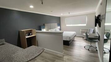 Desk, laptop workspace, free WiFi, bed sheets