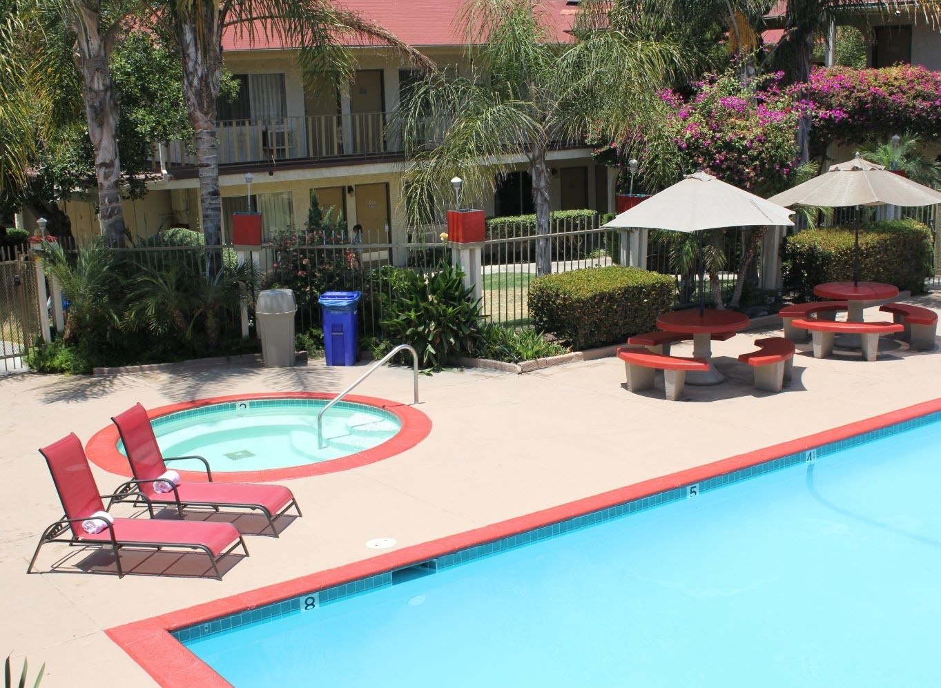 Foto - California Suites Hotel