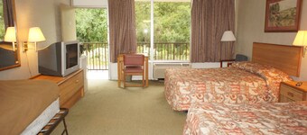 Executive Inn & Suites 