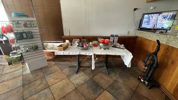 Desayuno continental incluido todos los días