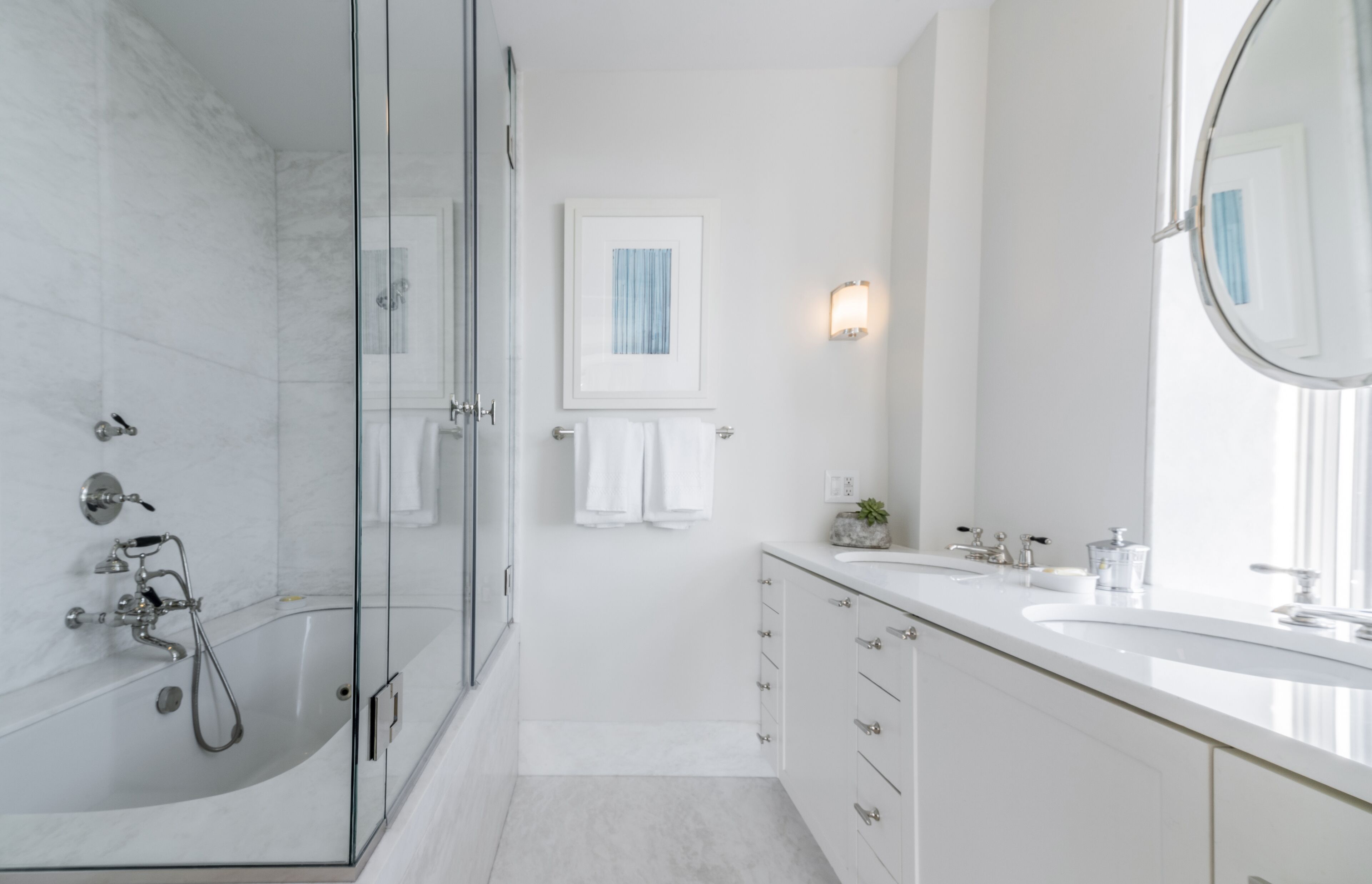 suite | bathroom | free toiletries, hair dryer, bathrobes, slippers