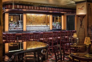 Cocktail bar - The Carlyle, A Rosewood Hotel (New York)