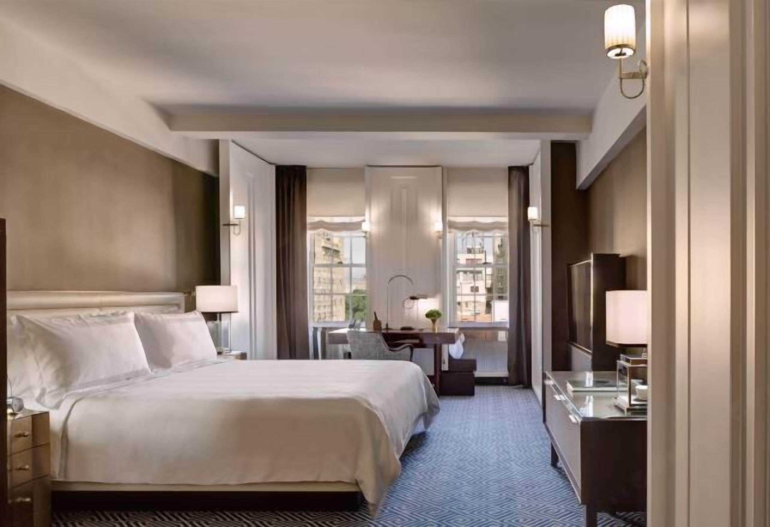 Ropa de cama de alta calidad y minibar 