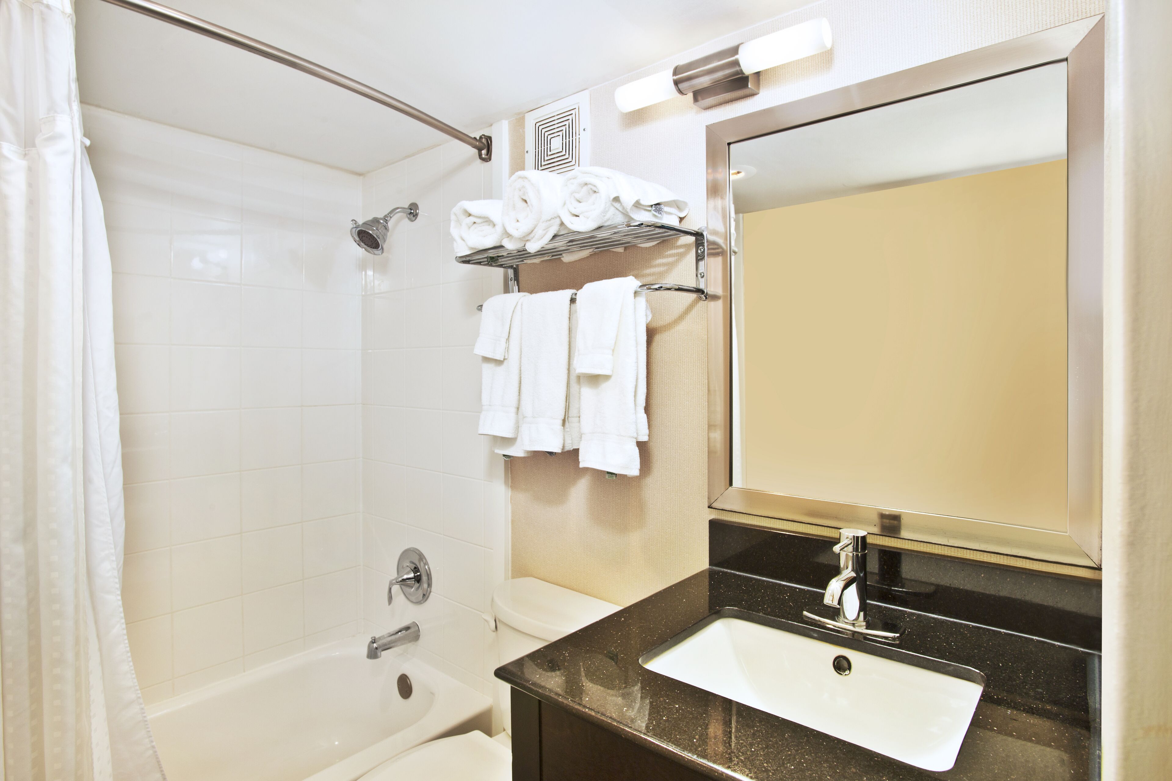 down duvets, in-room safe, desk, laptop workspace