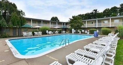 Travelodge by Wyndham Shamokin Dam/Selinsgrove