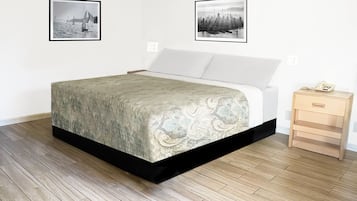 Room, 1 King Bed, Accessible, Non Smoking | Desk, laptop workspace, blackout curtains, iron/ironing board