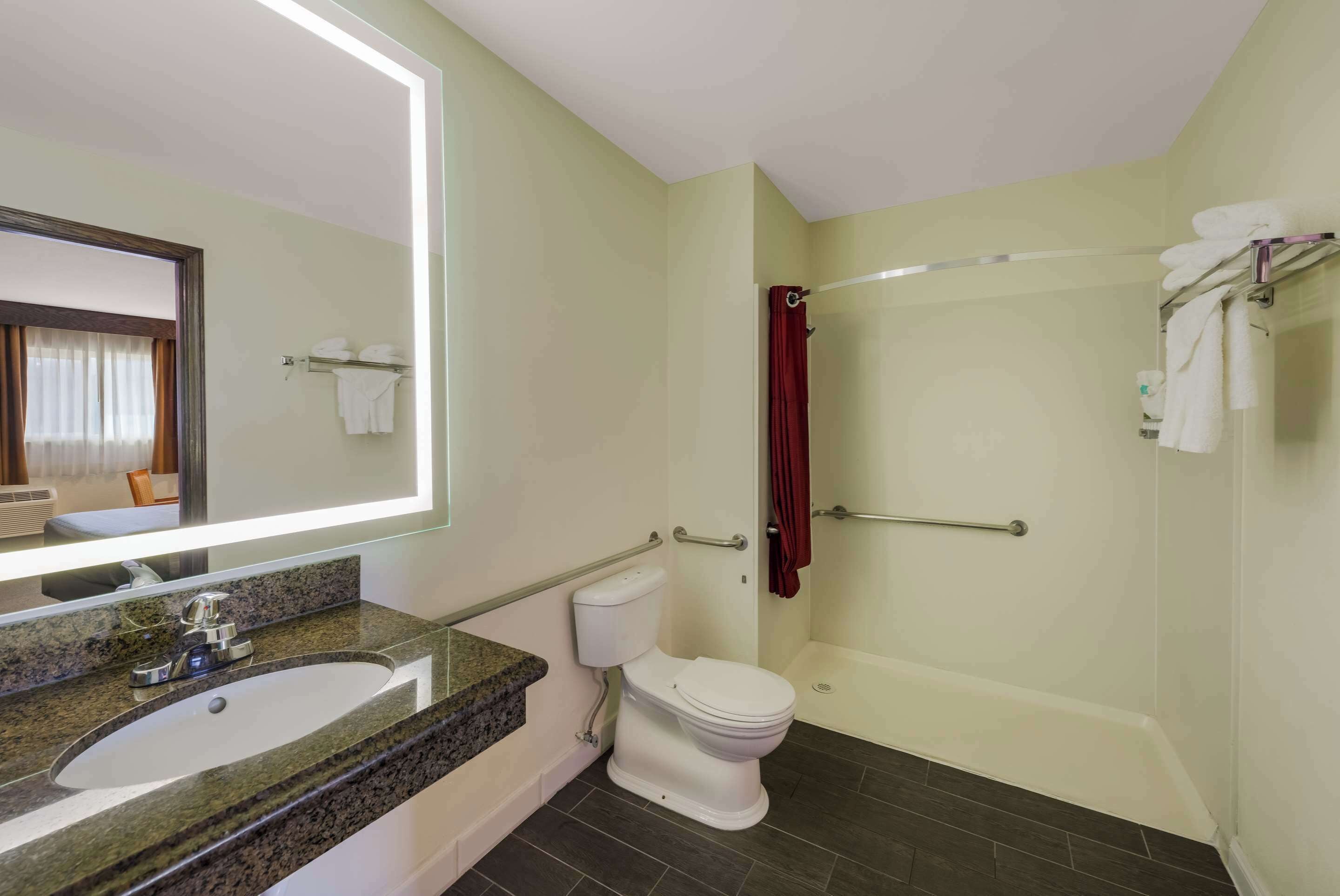 Photo - Rodeway Inn South San Francisco Airport