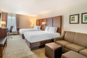 Ropa de cama de alta calidad y escritorio 