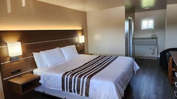 Desk, iron/ironing board, free WiFi