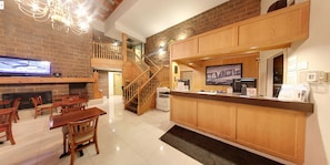 Reception - Super 8 by Wyndham Sudbury ON (Sudbury)