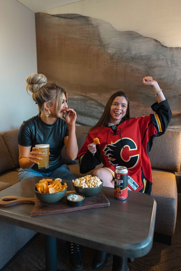 1 室のベッドルーム、エジプト綿のシーツ、高級寝具、羽毛の掛け布団