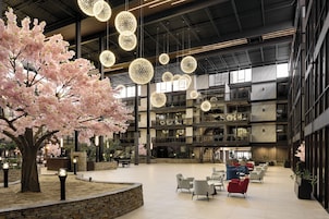 Room, 2 Queen Beds, Non Smoking (Pet-friendly) | Terrace/patio