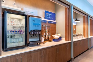 Free buffet breakfast