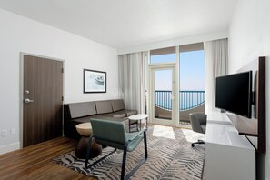 Suite, 1 King Bed, Balcony | In-room safe, desk, laptop workspace, blackout drapes - Holiday Inn Express Pensacola Beach by IHG (Pensacola Beach)