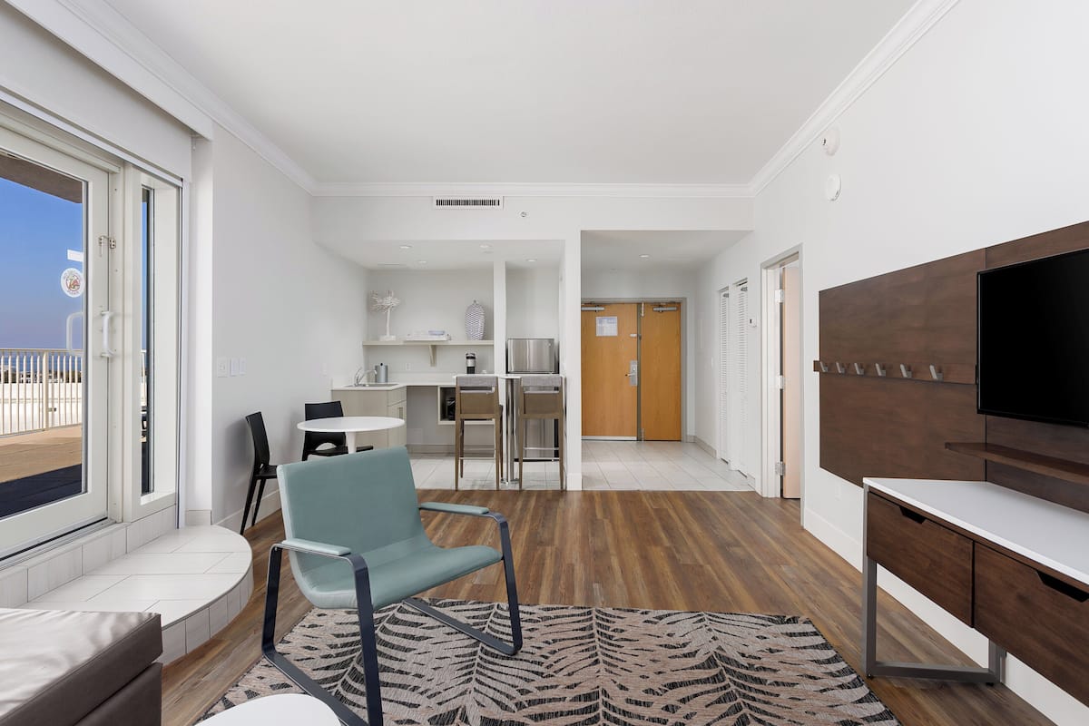 In-room safe, desk, laptop workspace, blackout curtains