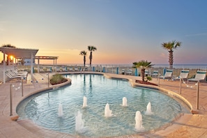 Piscine extérieure