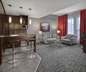 Premium-Suite, 1 Schlafzimmer | Hochwertige Bettwaren, Pillowtop-Betten, Minibar, Zimmersafe