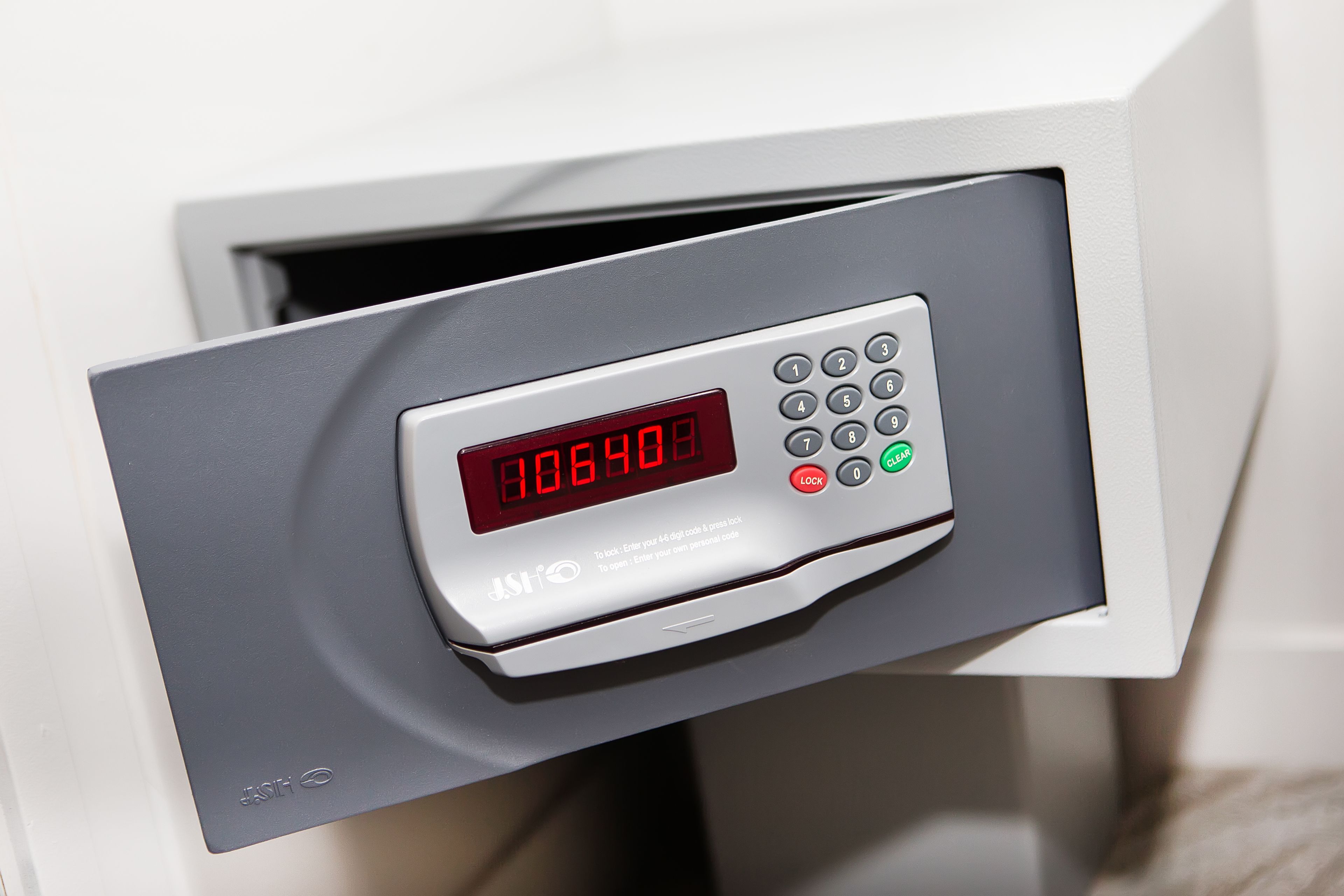 A digital lock with a keypad and a display showing the number 10840.
