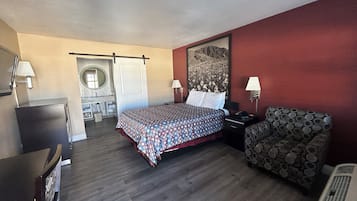 In-room safe, desk, free WiFi, bed sheets