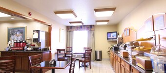 Best Western Plus Twin View Inn & Suites