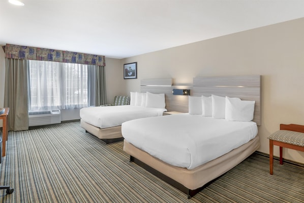 Suite, 1 Twin Bed, Accessible, Refrigerator & Microwave | 1 bedroom, laptop workspace, blackout drapes, iron/ironing board
