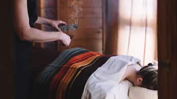 Salas de tratamiento para parejas, tratamientos corporales, hidroterapia