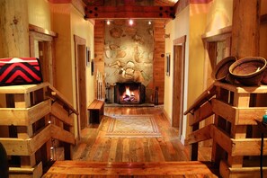 Couples treatment room(s), body treatments, hydrotherapy, aromatherapy