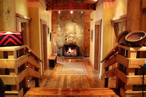 Couples treatment rooms, body treatments, hydrotherapy, aromatherapy