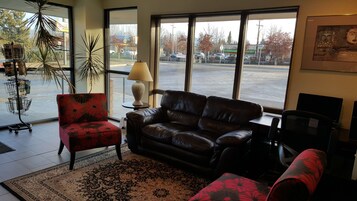 Sala de estar en el lobby