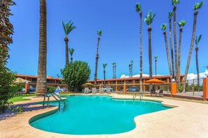 Piscina a l'aire lliure 