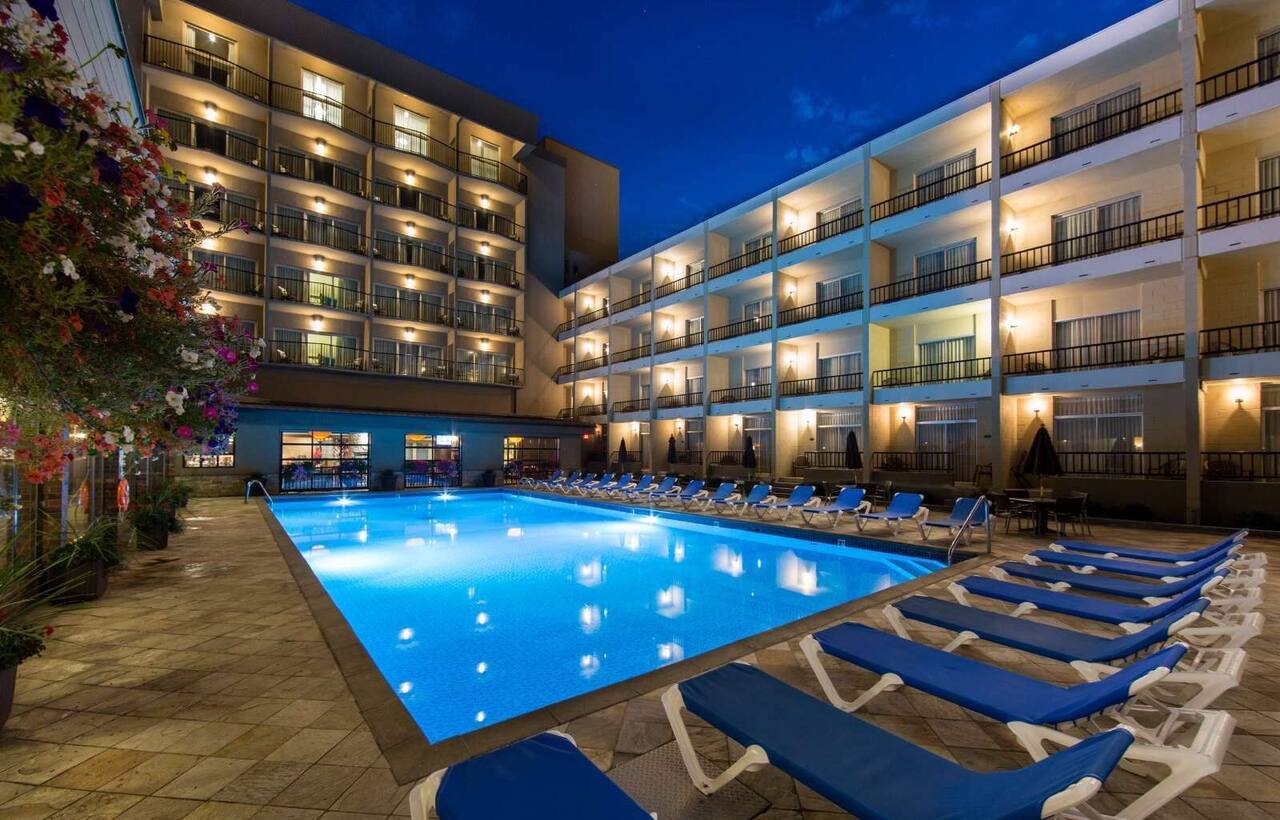 Coast Capri Hotel